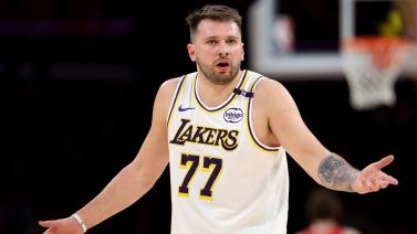 她常以自身 她常以自身